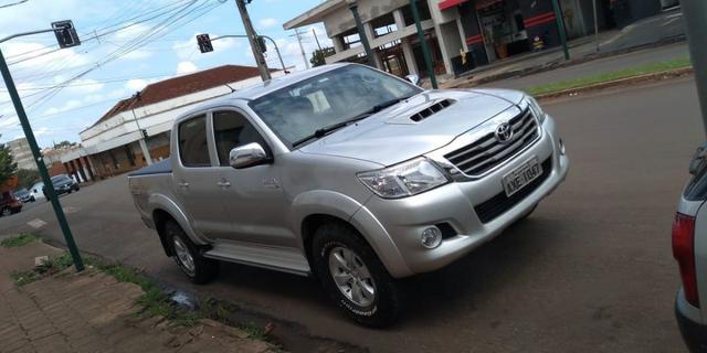 Vende-se Hilux SRV Autom. único dono - Foto 2