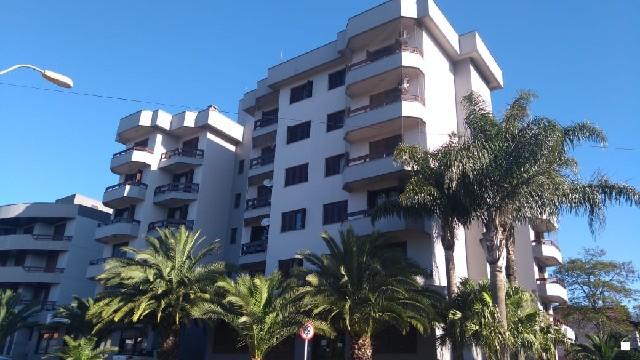 Apartamento para alugar com 3 dormitórios em , cod:I-022915