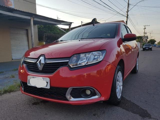 Sandero 1.6 Auto. Top Impecável cheira a zero km - Foto 5