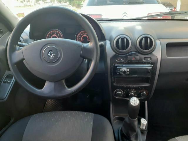 Vende-se Logan Renault 2011 / 2012 - Foto 5