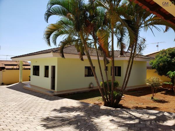 Casa a venda / condomínio vivendas campestre / 3 suítes / edicula / laje / setor habitacio