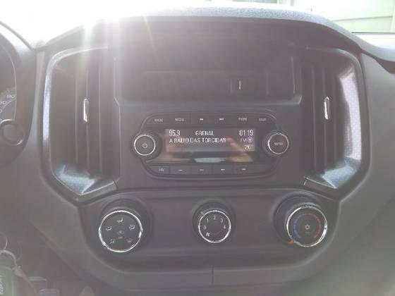 CHEVROLET S10 2017/2018 2.8 LS 4X4 CD 16V TURBO DIESEL 4P MANUAL - Foto 17