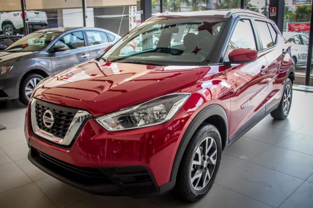 NISSAN KICKS S MT