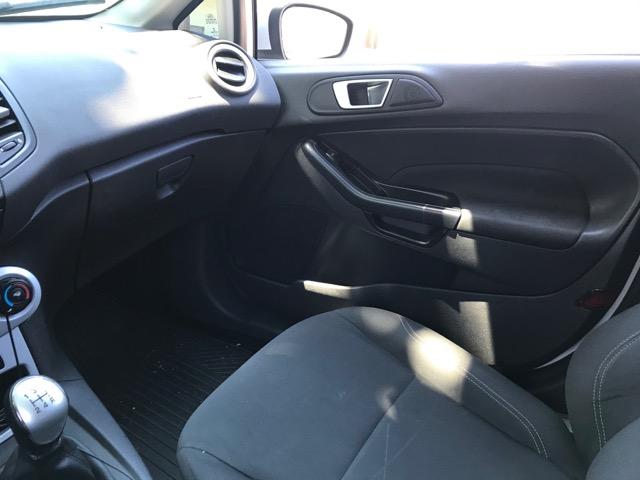 Ford New Fiesta 2014 Branco 1.5 SE - Foto 9