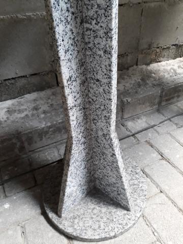 Mesa de granito redonda (semi nova) - Foto 4