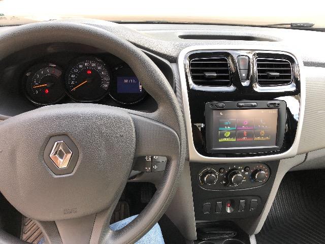 Renault Logan 1.6 Expression Flex 2018 - Foto 10