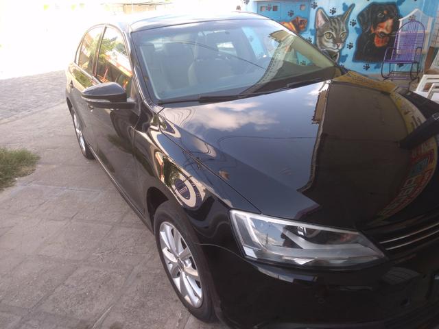 Jetta 2.0 completo tiptronic aut. 40k negociável