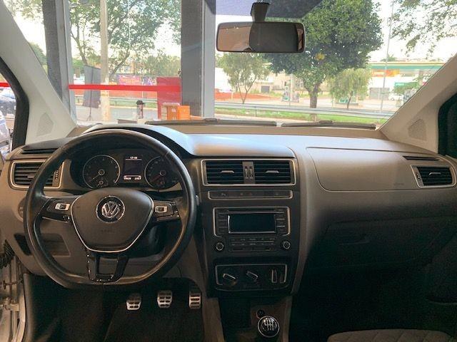 Volkswagen Fox HIGHLINE 4P - Foto 6