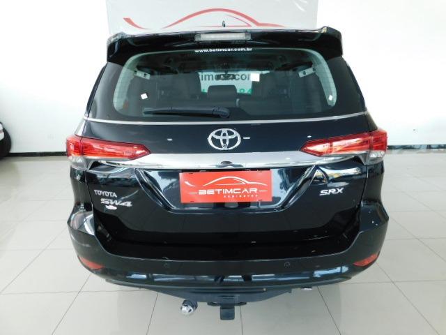 Toyota Hilux SW4 SRV 2.8 Diesel - Foto 3
