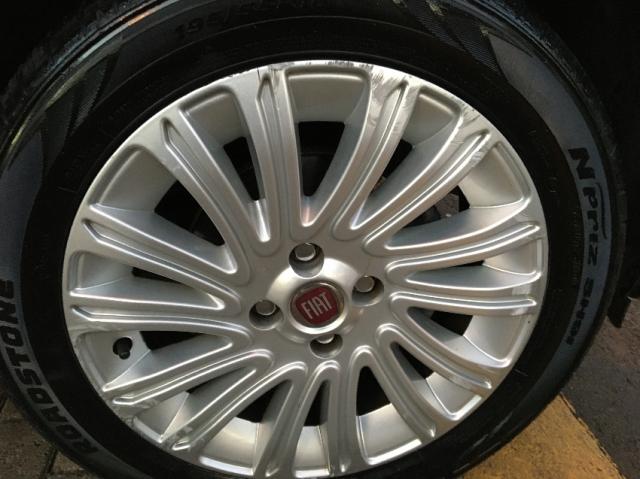 Fiat Grand Siena 1.6 Essence Sublime Dualogic 4P - Foto 10