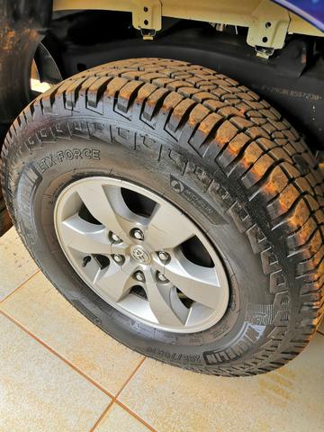 Hilux Srv 3.0 Turbo diesel 4x4 Top 2014 - Foto 14