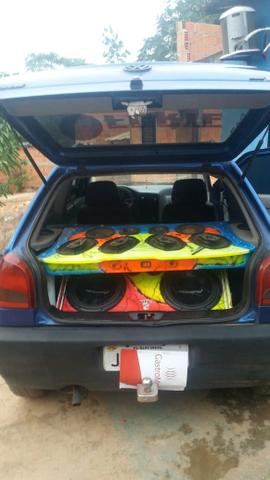 Carro com som automotivo - Foto 4