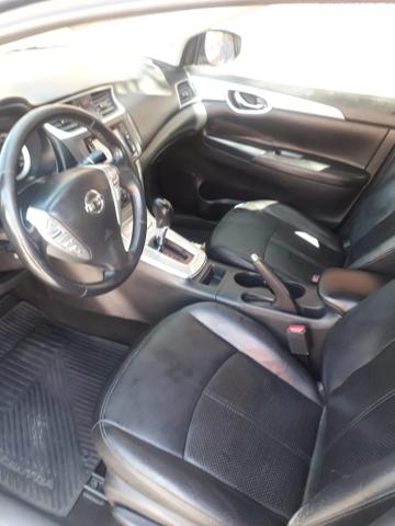 SENTRA 13/14 2.0 Automático c/GNV - Foto 2