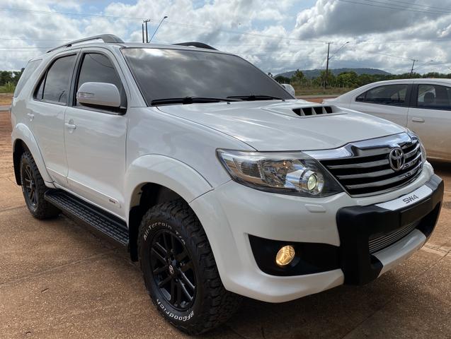 Vendo sw4 ano 2013/2013 carro impecável - Foto 7