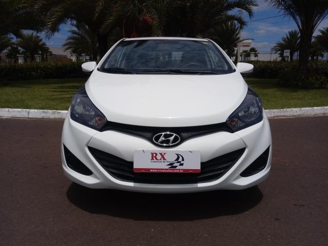 Hyundai HB20S Comfort Plus 1.6 flex Aut. Branco 2015 - Foto 2