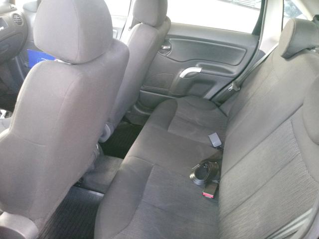 Vendo C3 ano 2012 - Foto 3