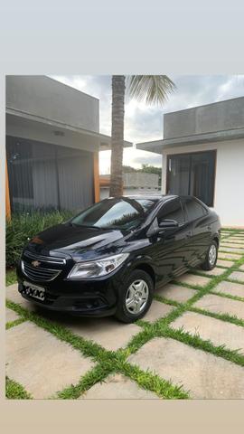 Prisma sedã preto - Bancos de couro