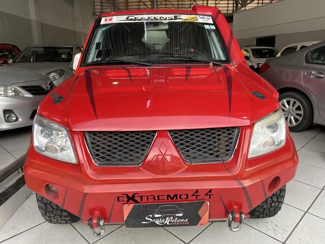 Pajero Tr4 ER 2011 Km 22 mil Carro todo revisado - Foto 9