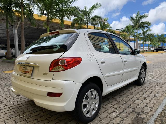 Peugeot 207 XR 2013 - Foto 3