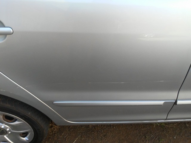 VW FOX 1.6 4P 2009/09 R$23.000,00