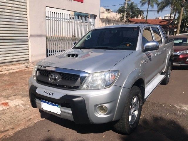 HILUX SRV 2010