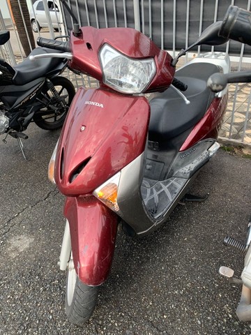 HONDA LEAD