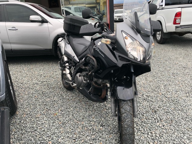 MOTO SUSUKI DL1000 VSTROM 2009 23.500KM