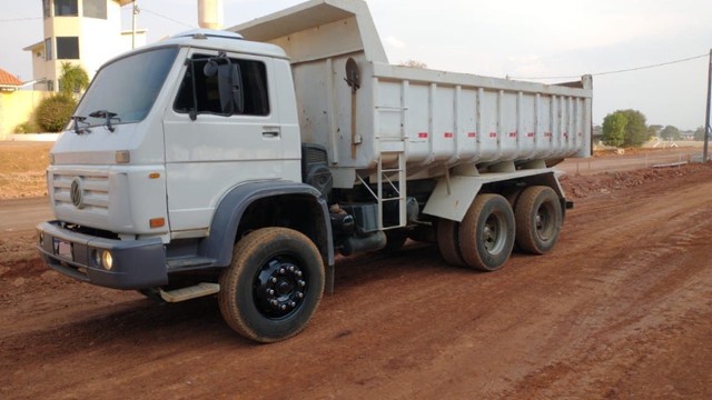 WOLKS 26220 ANO 2007