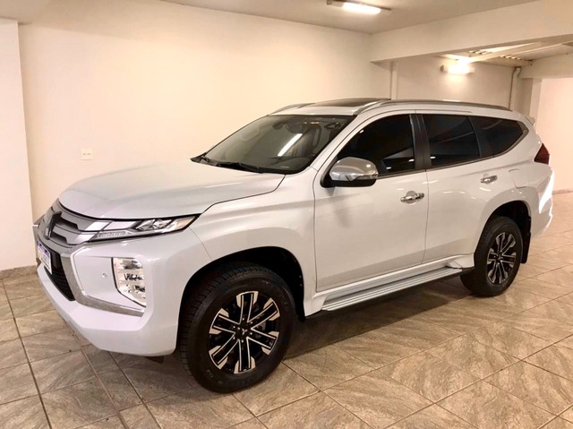 PAJERO SPORT HPE S 2.4 TDI 2021 APENAS 4 MKM