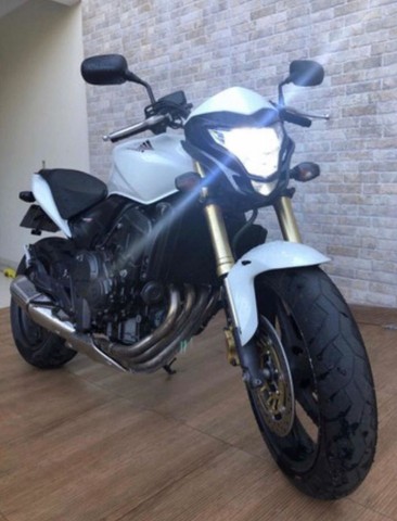 HONDA CB600F HORNET