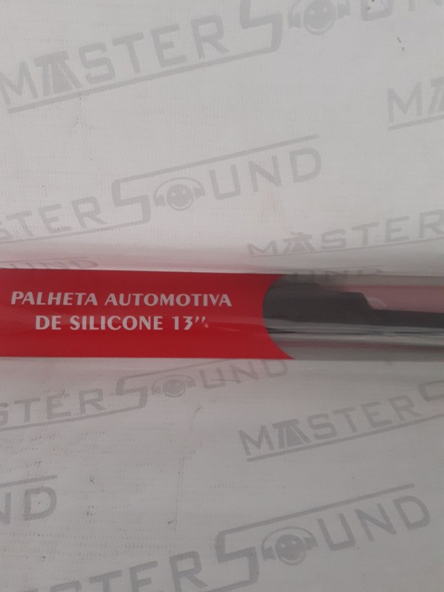 Palheta silicone universal. 13". Nova. Colocada. 