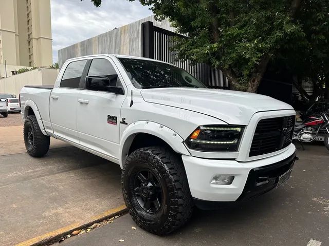 Dodge ram 2012/2012 com 90 mil km 