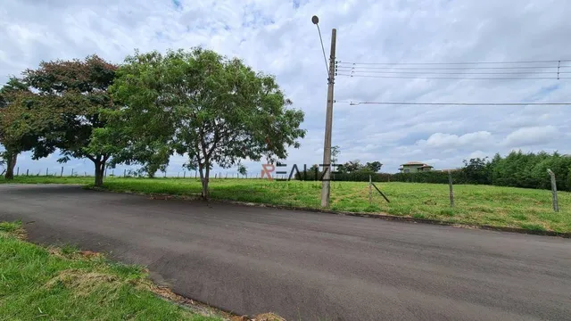 Terrenos, Lotes e Condomínios à venda em Villaggio Di Itaici