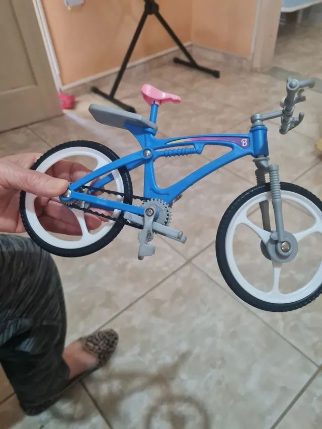 Bicicleta MATTEL Barbie