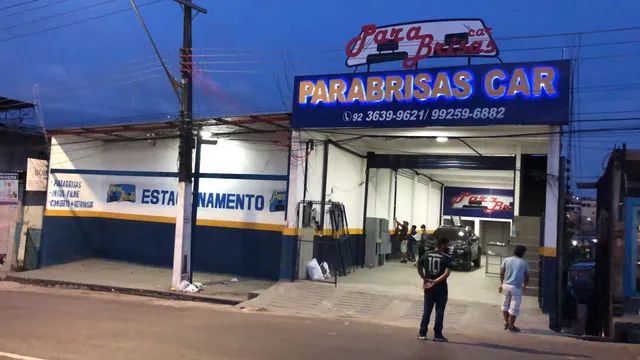 Para brisas,capô,faróis peças de colisão em geral 