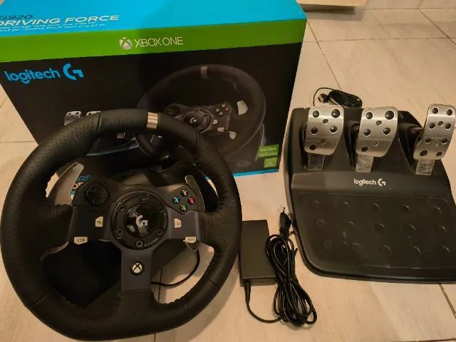 Volante Logitech G920 + Câmbio Driving Force Shifter P/ Xbox