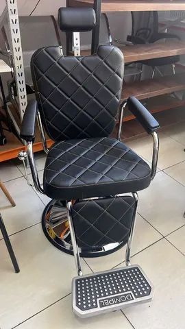 Cadeira para Barbearia DOMPEL. NOVA!!!