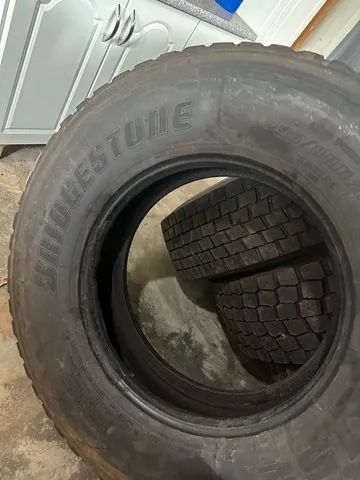 Vendo pneu Bridgestone ressolado novo