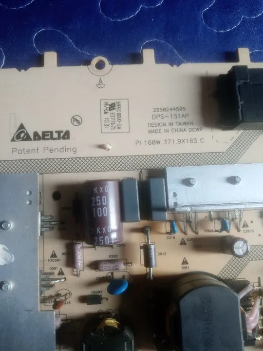 Placa Fonte TV H-Buster HBTV 32D03HD 2950244505 - DPS-151AP