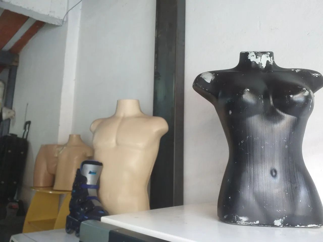 Vários maniquins aoartir 30 reais . - Foto 2