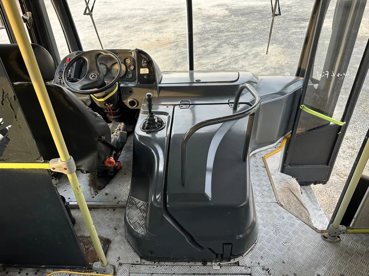 Ônibus urbano Mercedes 1418 padrão escolar  - Foto 8