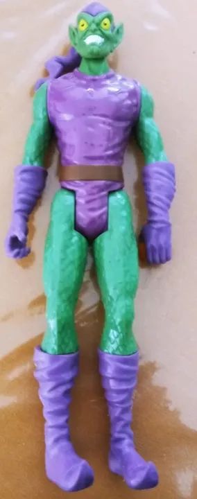 Boneco Duende Verde original Hasbro 2014 raro