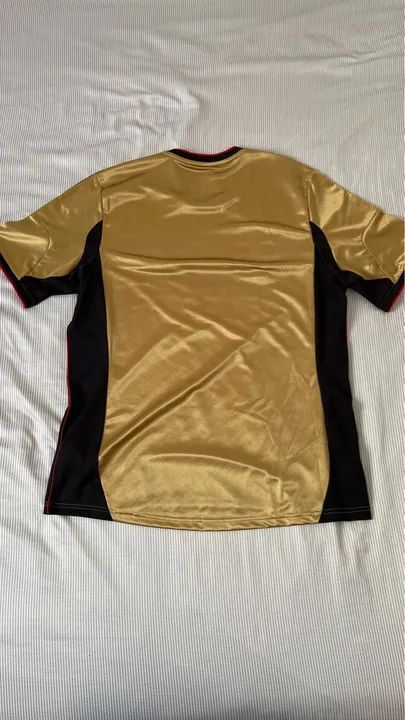 Camisa de Futebol AC Milan - 2013-2014- Dourada - Tamanho G - Foto 5