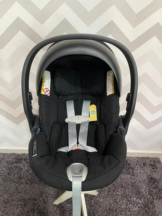 Bebê conforto cloud Q cybex
