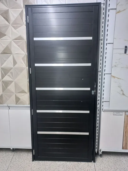 Porta lambril aluminio c/puxador Preta
