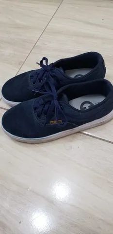 Lote de 2 Chuteiras, 3 Tênis e 2 Sapatênis Grife p/Menino  - Foto 2