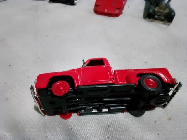 9 miniaturas de carrinhos antigos  - Foto 5