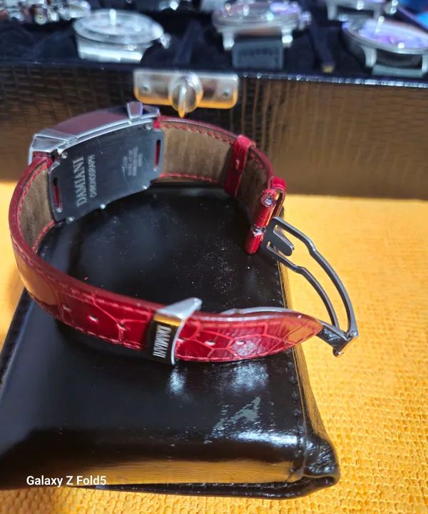 Relogio Damiani Luxo com diamantes - Foto 2