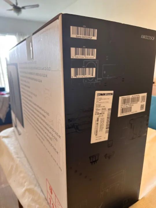 Monitor Gamer Alienware Curvo 32 OLED novo, lacrado, com nota fiscal - Foto 3