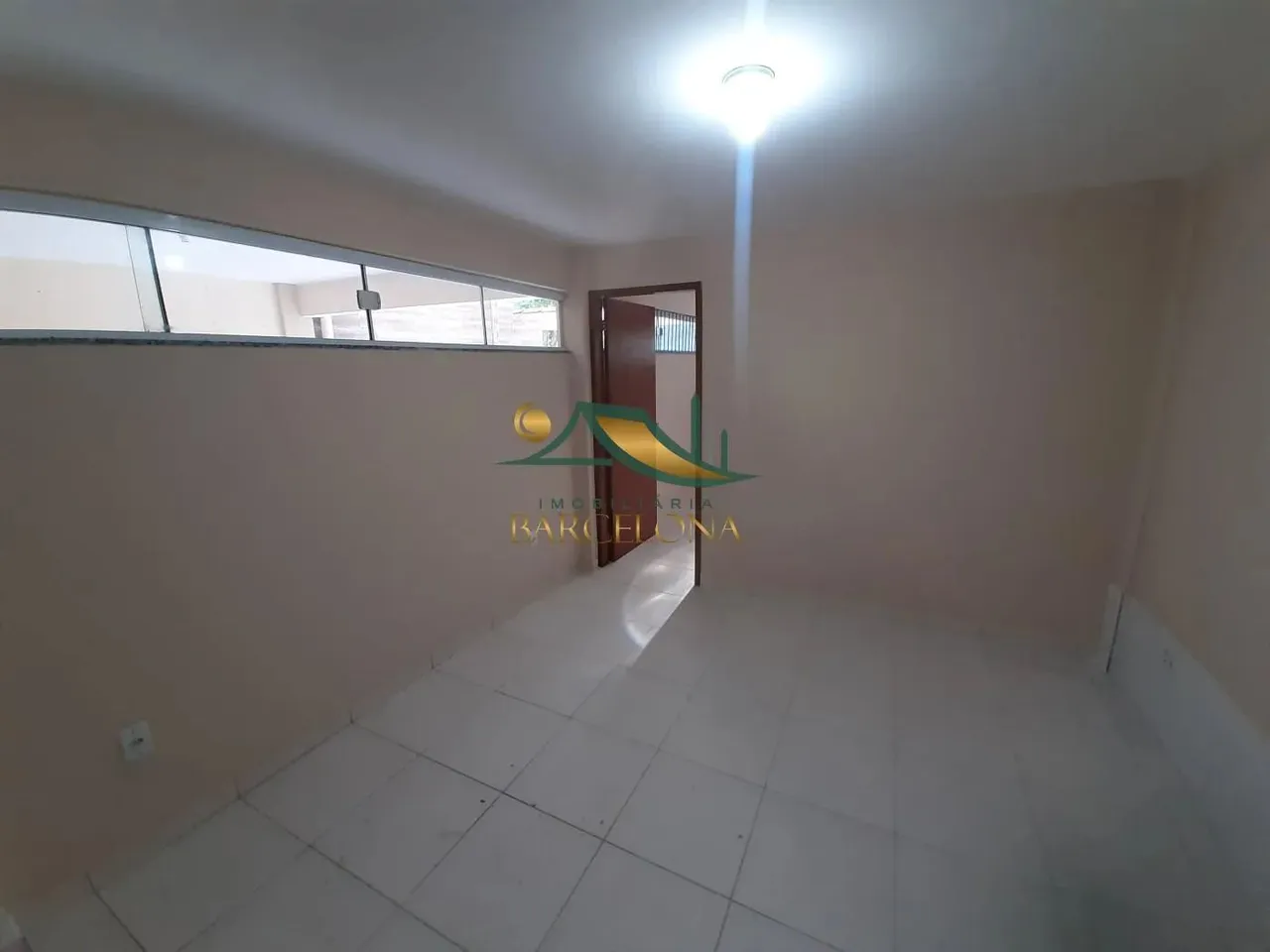 Kitnet para Locação em Volta Redonda, Santo Agostinho, 1 dormitório, 1 banheiro